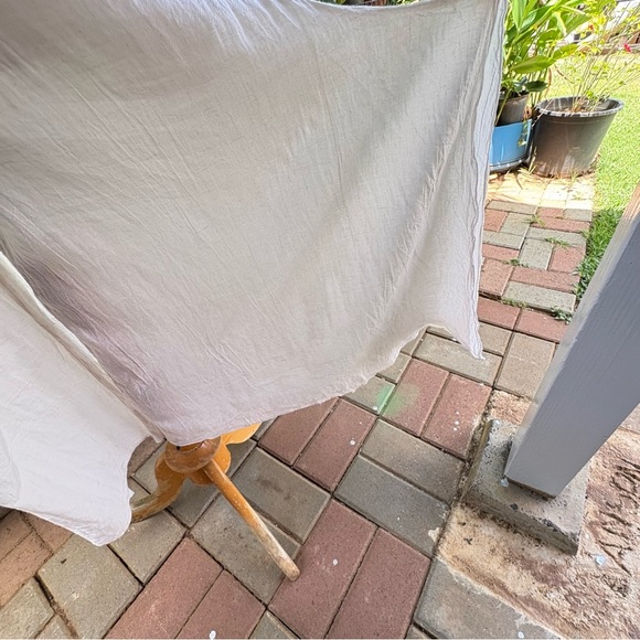 Harem Pants Cream Wide Leg Pants w/ Relaxed Fit in excellent condition like new! - Picture 7 of 10